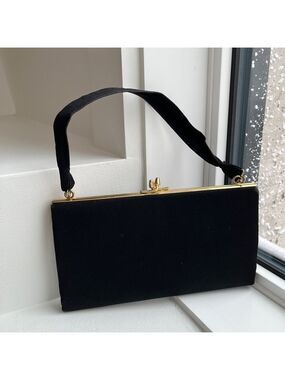 VINTAGE Slim Black Fabric Evening Frame Bag Gold Tone Kiss Closure 50's 60's